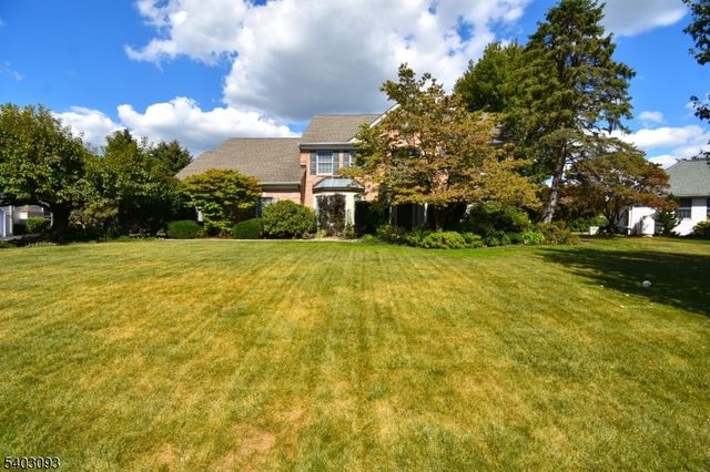 2215 Apple, Pennsylvania, PA 18051