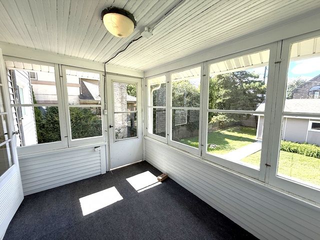 544 S Arlington Avenue 1, Elmhurst, IL 60126