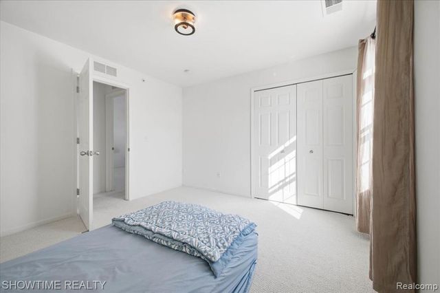 25938 Maritime Circle, Harrison Twp, MI 48045