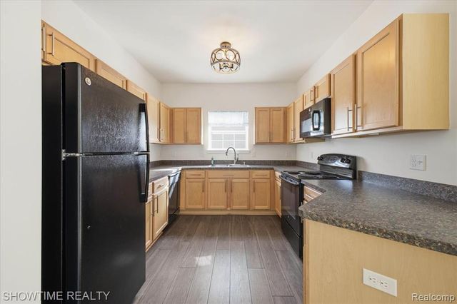 25938 Maritime Circle, Harrison Twp, MI 48045