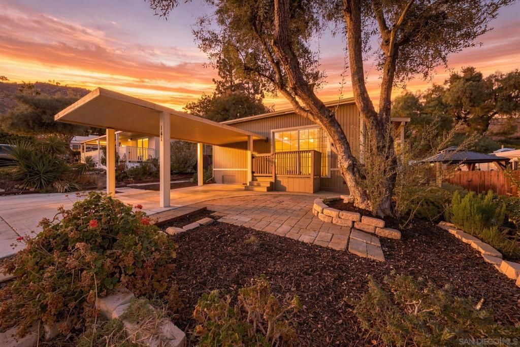 1120 Pepper Dr SPC 141, El Cajon, CA 92021 — exterior