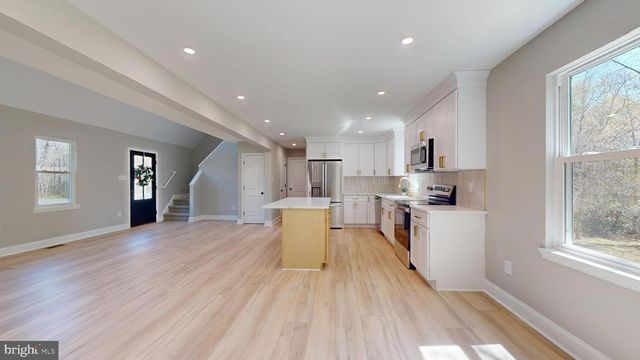4456 OCEAN HEIGHTS AVE, Mays Landing, NJ 08330