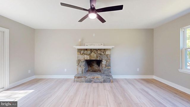 4456 OCEAN HEIGHTS AVE, Mays Landing, NJ 08330