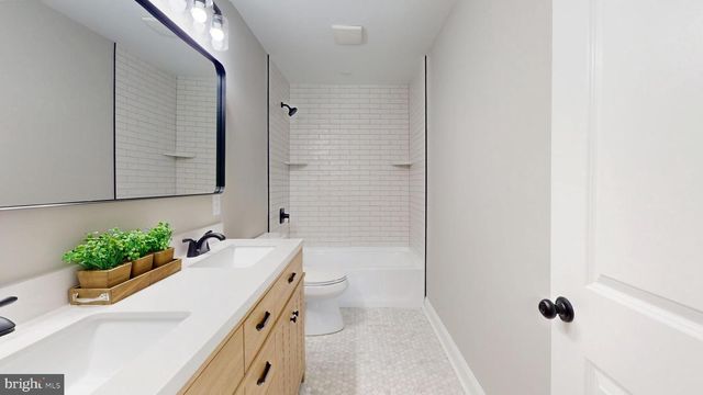 4456 OCEAN HEIGHTS AVE, Mays Landing, NJ 08330