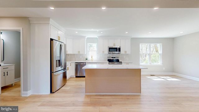 4456 OCEAN HEIGHTS AVE, Mays Landing, NJ 08330