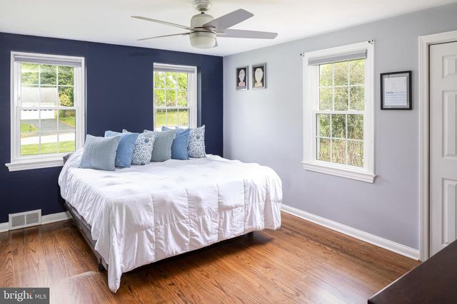 117 HILLSIDE RD, Wayne, PA 19087
