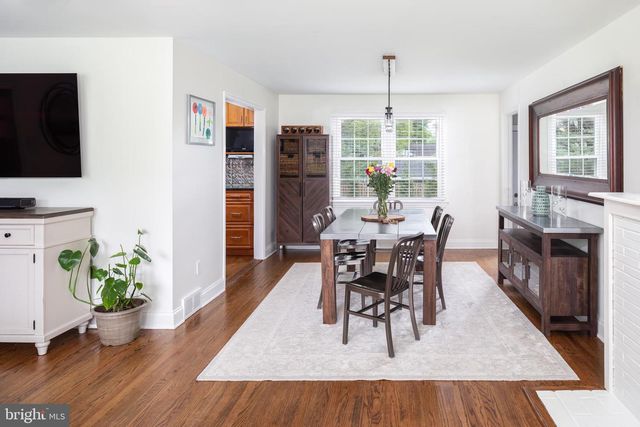 117 HILLSIDE RD, Wayne, PA 19087