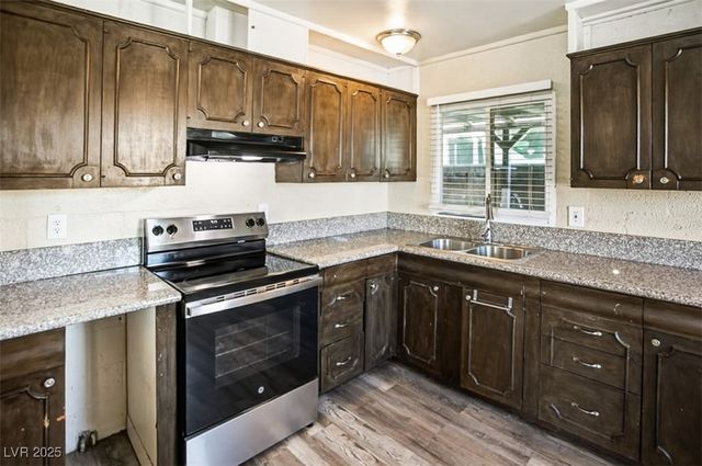 4212 Baxter Place, Las Vegas, NV 89107