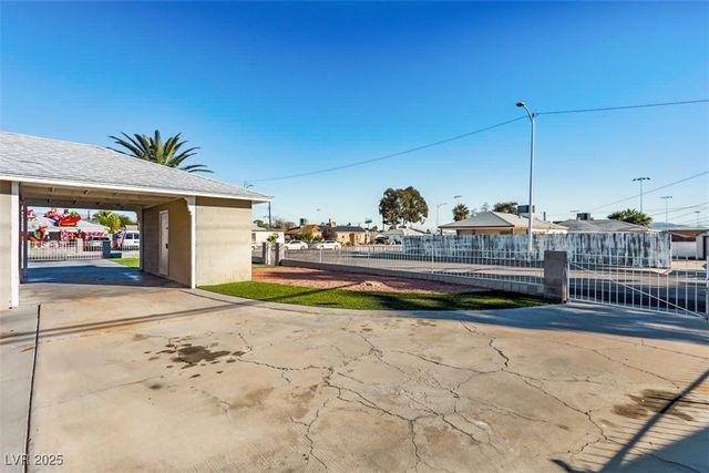 4212 Baxter Place, Las Vegas, NV 89107