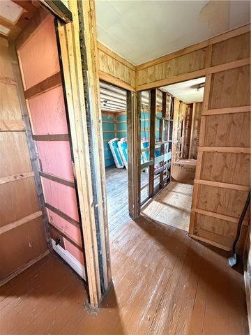 312 E Georgia Ave, Connellsville, PA 15425