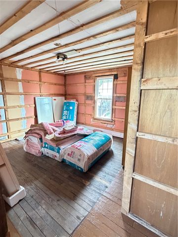 312 E Georgia Ave, Connellsville, PA 15425
