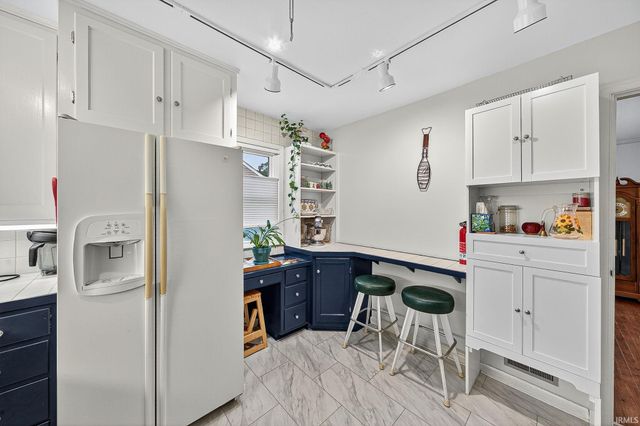1519 Mckinley Avenue, South Bend, IN 46617