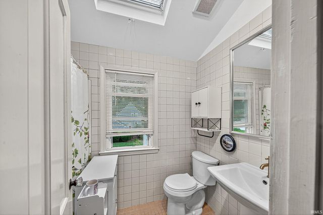 1519 Mckinley Avenue, South Bend, IN 46617
