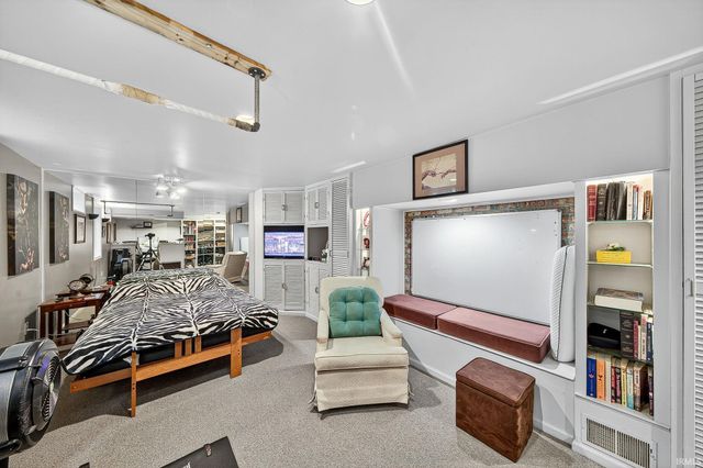 1519 Mckinley Avenue, South Bend, IN 46617