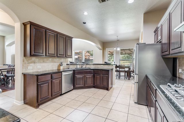 24114 Stately Oaks, San Antonio, TX 78260