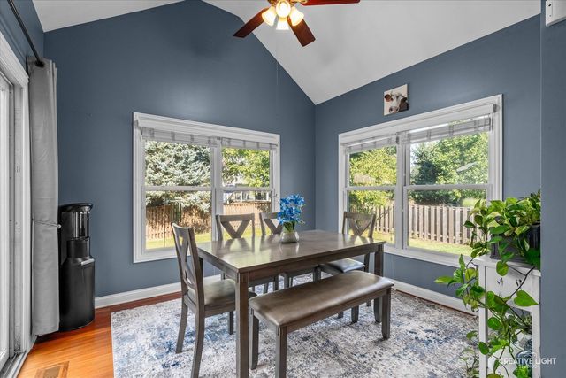 25216 Round Barn Road, Plainfield, IL 60585