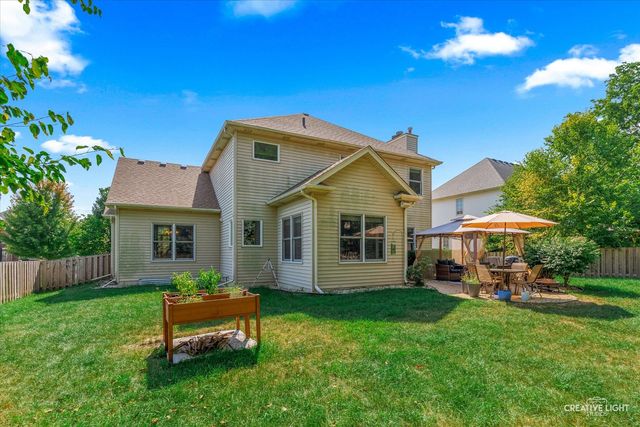 25216 Round Barn Road, Plainfield, IL 60585