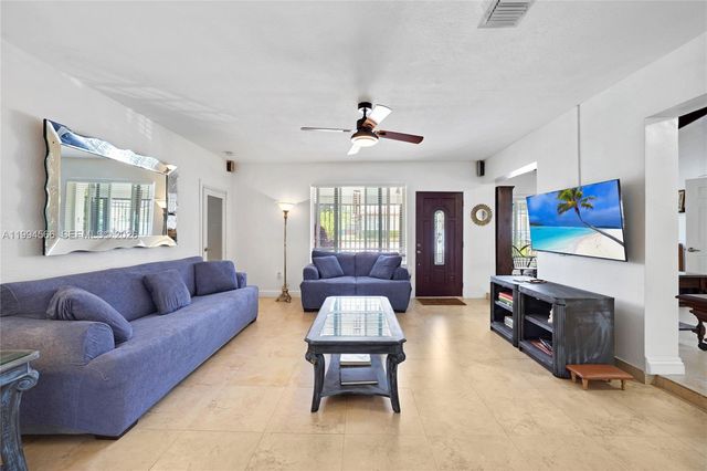 2834 SW 33rd Ave, Miami, FL 33133