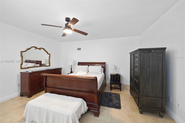 2834 SW 33rd Ave, Miami, FL 33133