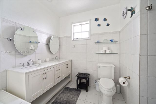 2834 SW 33rd Ave, Miami, FL 33133