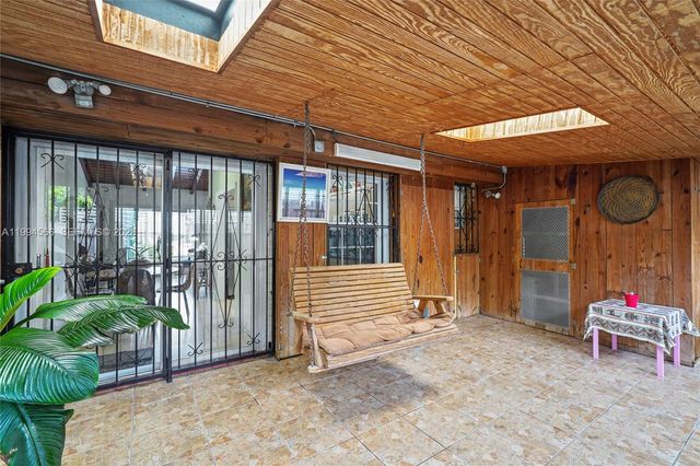 2834 SW 33rd Ave, Miami, FL 33133