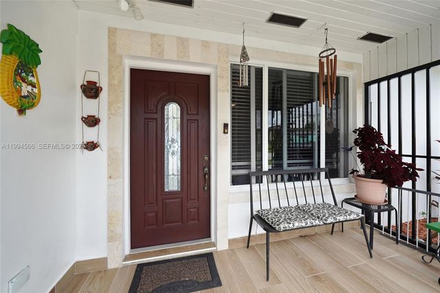 2834 SW 33rd Ave, Miami, FL 33133