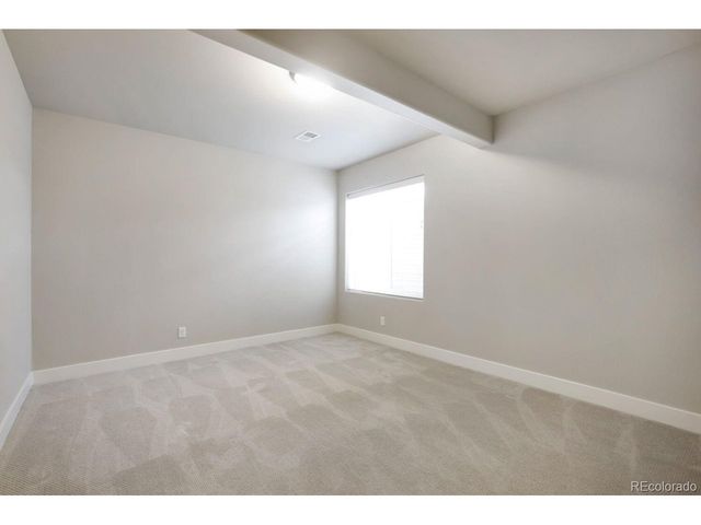 2993 Lake Verna Dr, Loveland, CO 80538