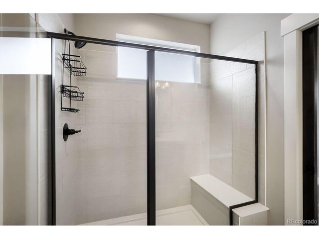 2993 Lake Verna Dr, Loveland, CO 80538