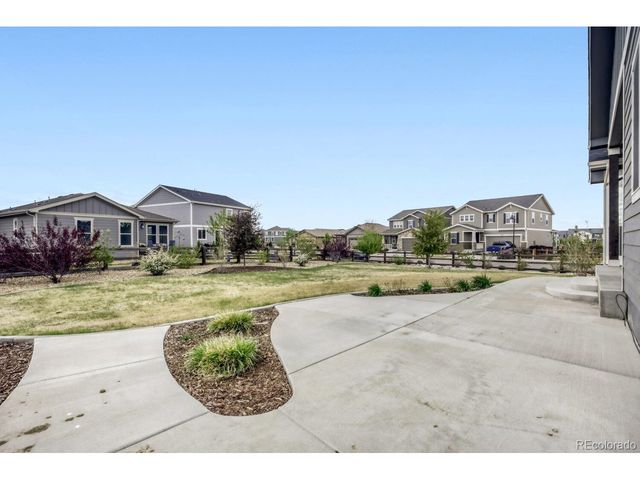 2993 Lake Verna Dr, Loveland, CO 80538