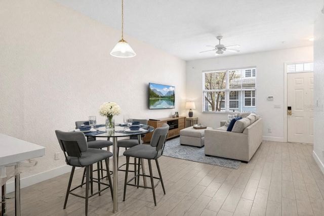 2200 SAN CHRISTABOLO DRIVE 105, Kissimmee, FL 34741