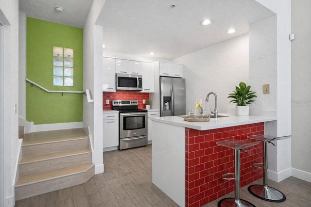 2200 SAN CHRISTABOLO DRIVE 105, Kissimmee, FL 34741