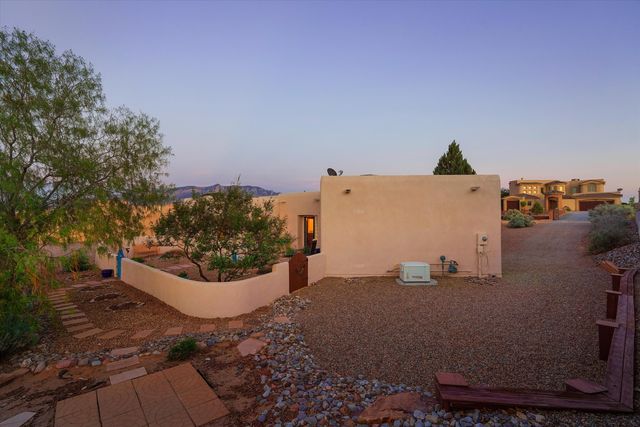 6115 La Paz Road NE, Rio Rancho, NM 87144