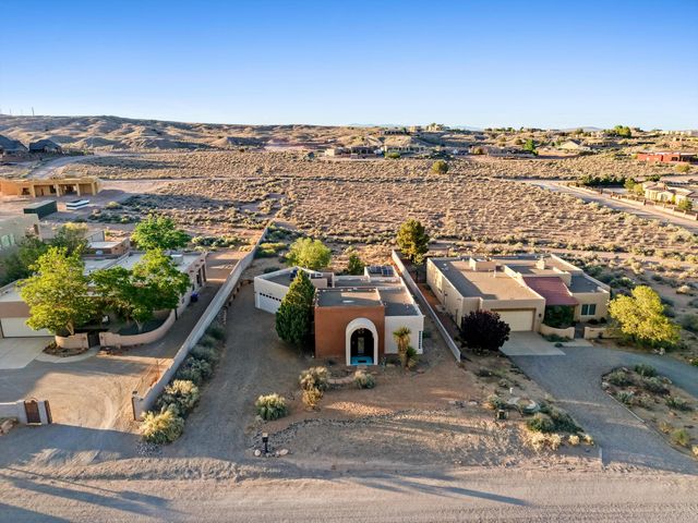 6115 La Paz Road NE, Rio Rancho, NM 87144