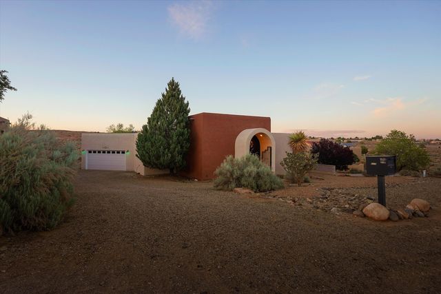 6115 La Paz Road NE, Rio Rancho, NM 87144
