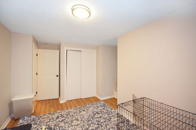 57 Quaker St, Northbridge, MA 01534