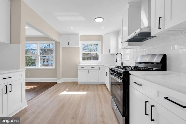 247 WOODLAWN AVE, Collingswood, NJ 08108
