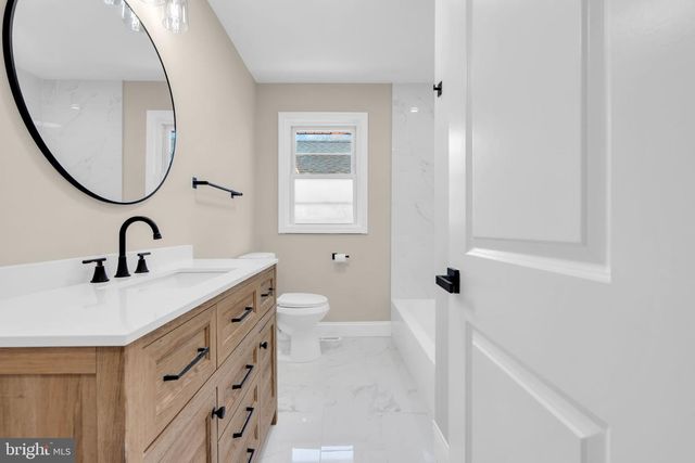 247 WOODLAWN AVE, Collingswood, NJ 08108