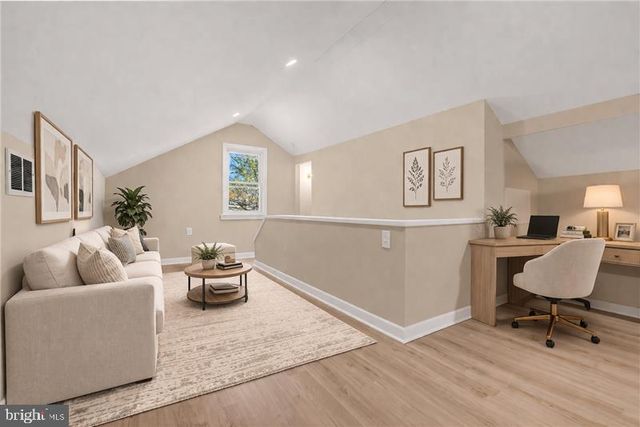 247 WOODLAWN AVE, Collingswood, NJ 08108