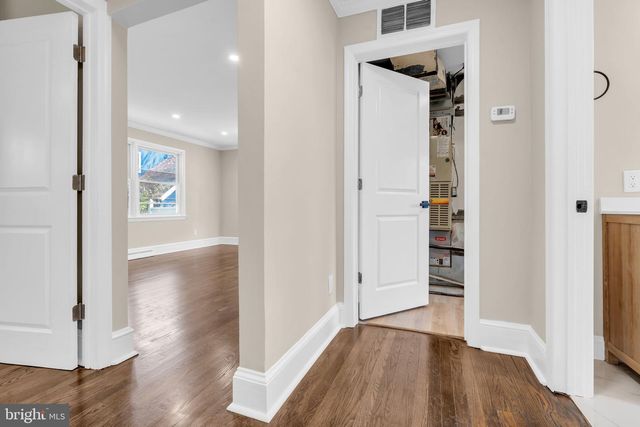 247 WOODLAWN AVE, Collingswood, NJ 08108
