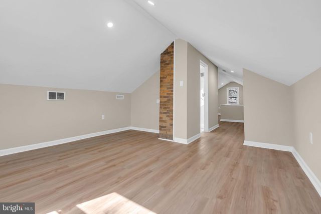 247 WOODLAWN AVE, Collingswood, NJ 08108