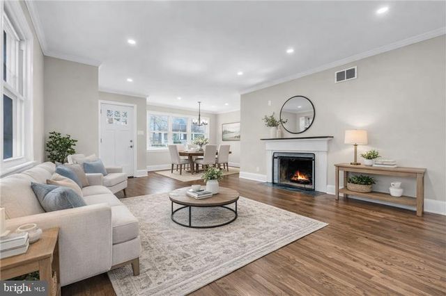 247 WOODLAWN AVE, Collingswood, NJ 08108