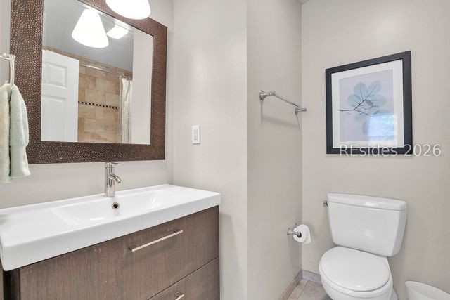 70 Shipyard Dr Apt 260, Hilton Head Island, SC 29928