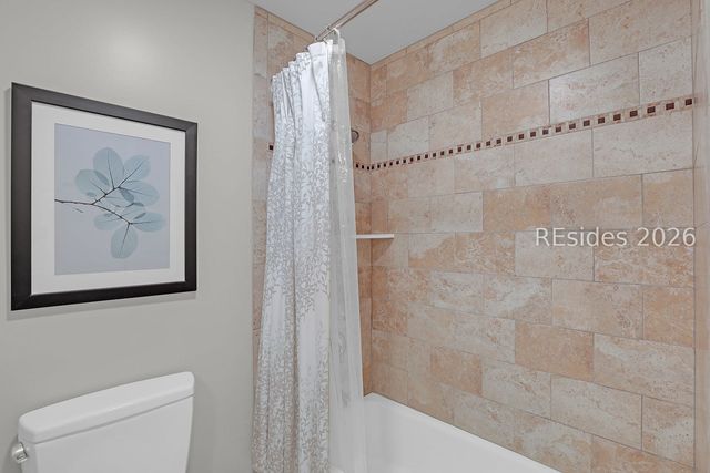 70 Shipyard Dr Apt 260, Hilton Head Island, SC 29928