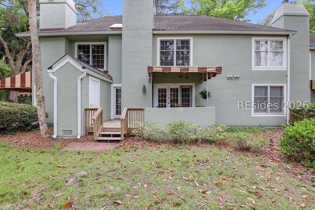 70 Shipyard Dr Apt 260, Hilton Head Island, SC 29928