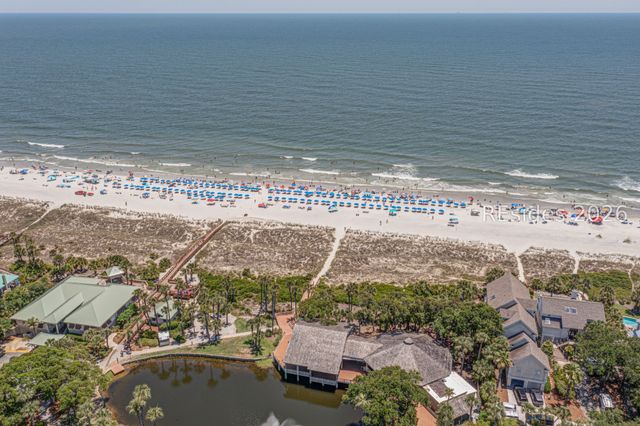 70 Shipyard Dr Apt 260, Hilton Head Island, SC 29928