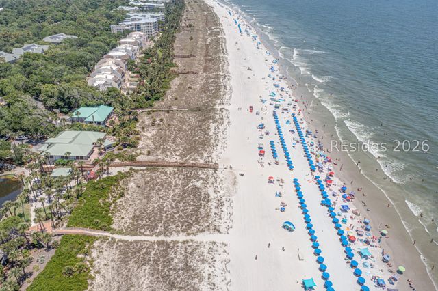 70 Shipyard Dr Apt 260, Hilton Head Island, SC 29928