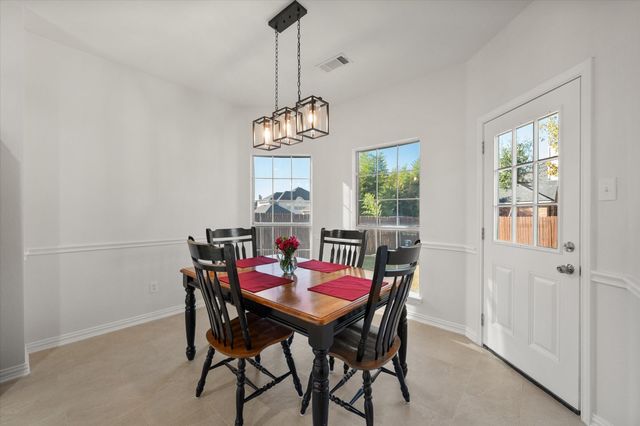 2811 Saint Maria Drive, Mansfield, TX 76063