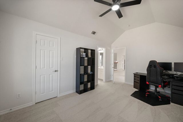 2811 Saint Maria Drive, Mansfield, TX 76063