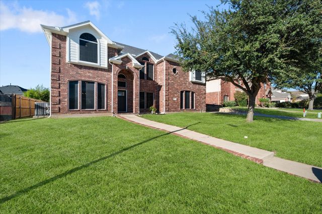 2811 Saint Maria Drive, Mansfield, TX 76063