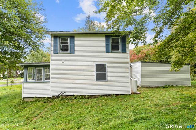 64 Bushnell Street, Plymouth, CT 06786